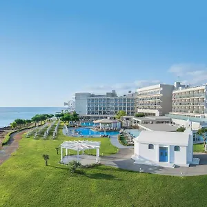 4* Hotel Pernera