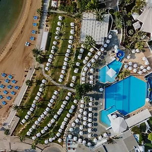 4* Rezort Golden Coast